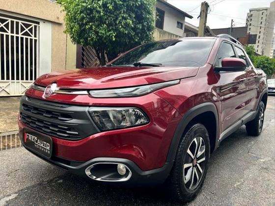 FIAT TORO 1.8 16V EVO FLEX FREEDOM AT6 FIAT TORO 1.8 16V EVO FLEX FREEDOM AT6